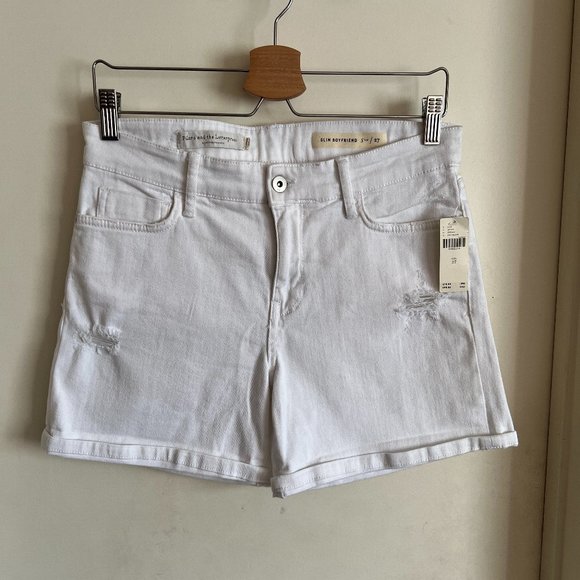 NWT Anthropologie Pilcro White Denim Slim Boyfriend Distressed Shorts Size 27